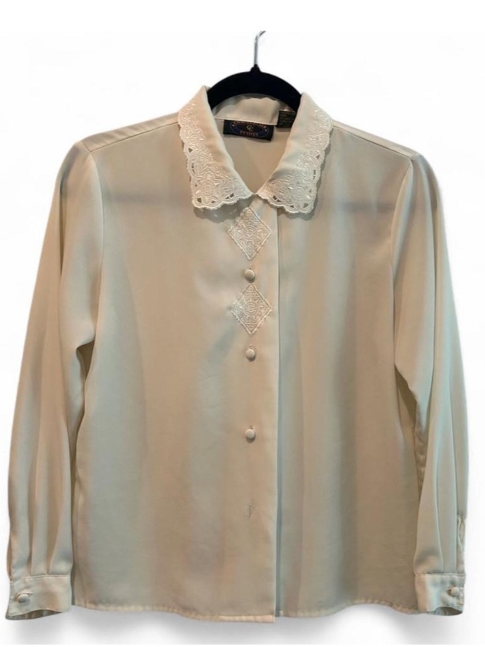 Vintage Cream Lace Collar Button Up Romantic Coquette Long Sleeve Top